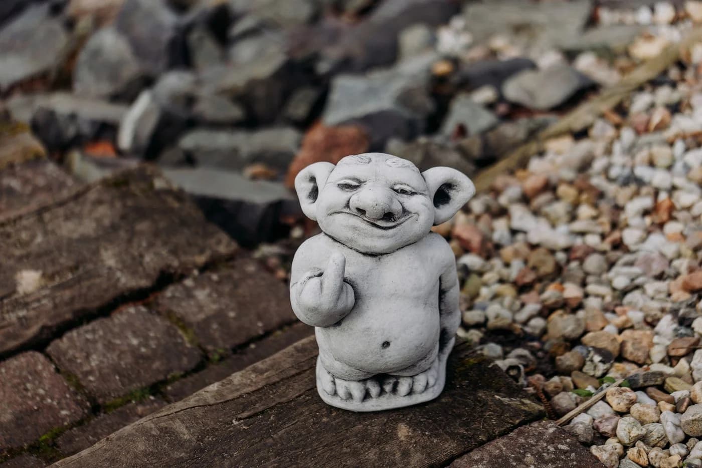 Gartendekoparadies.de Gartenfigur Massive Steinfigur Troll Grau - Bild 3