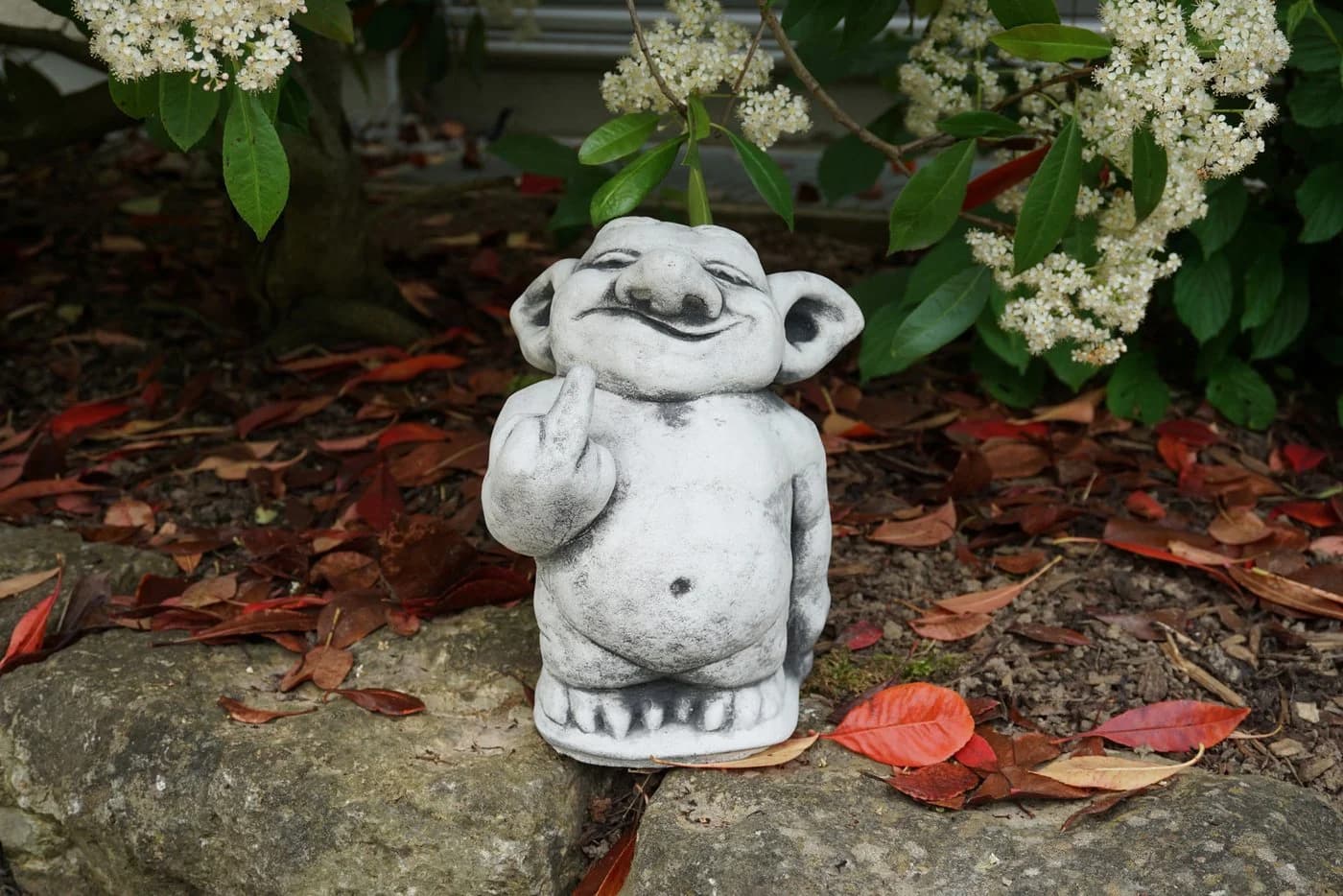 Gartendekoparadies.de Gartenfigur Massive Steinfigur Troll Grau - Bild 4