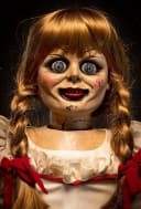 Close Up Actionfigur The Conjuring Annabelle Puppe Replica 100 cm Bild 4