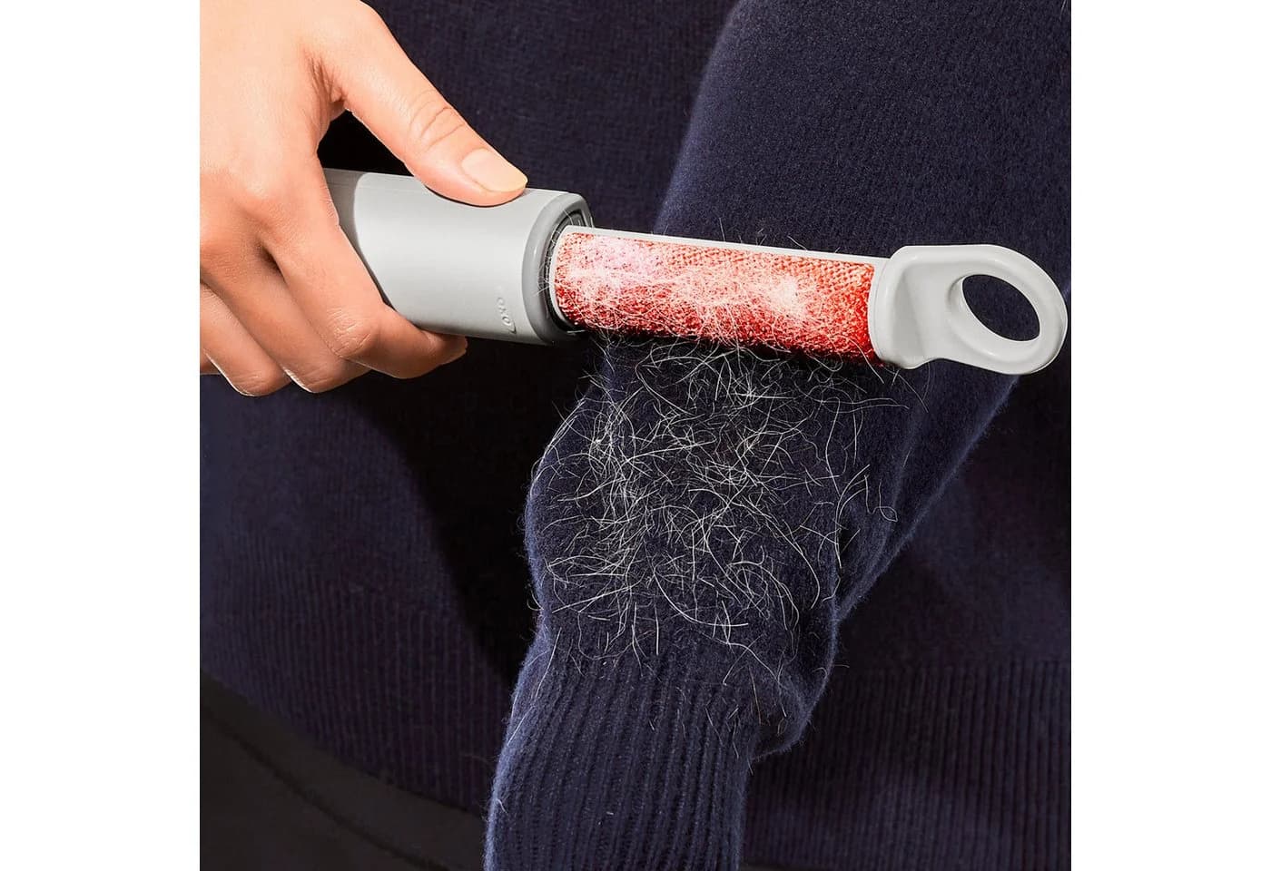 OXO GOOD GRIPS Fusselbürste rot - wiederverwendbar