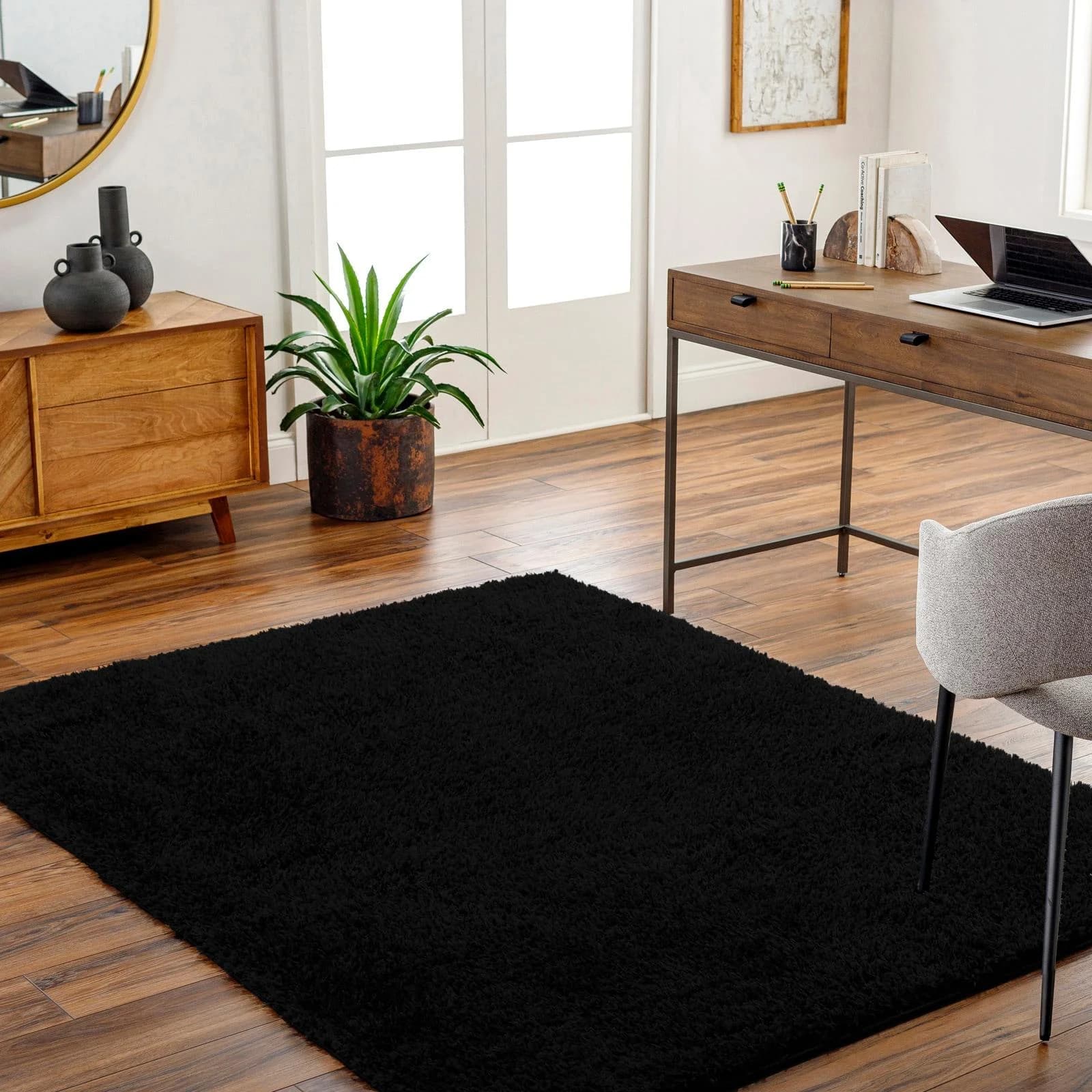Hochflor-Teppich LIVABLISS "DADU" Schwarz 200x275cm Kunstfaser