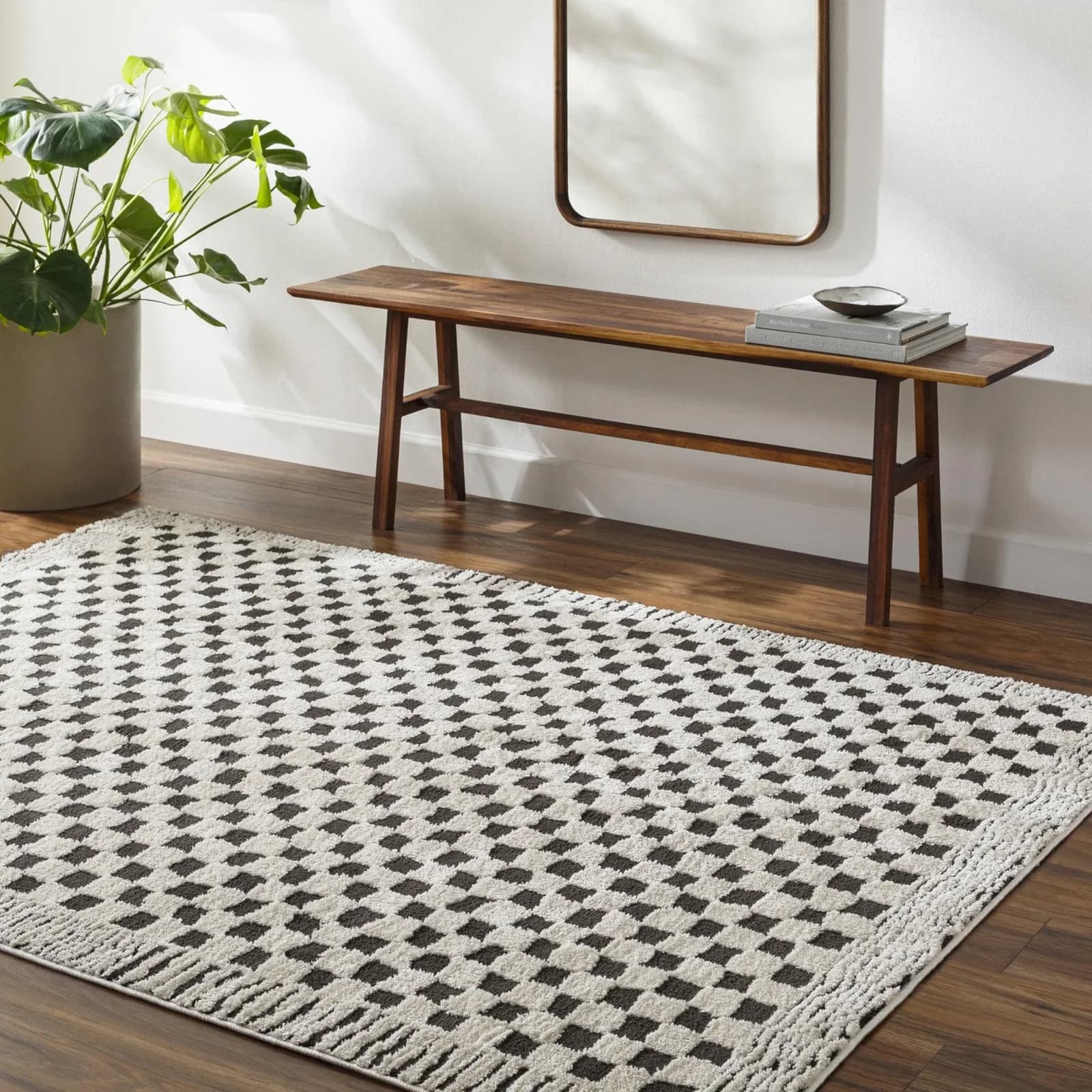 LIVABLISS Teppich AVIGNON Schwarz Geometrisch Kariert
