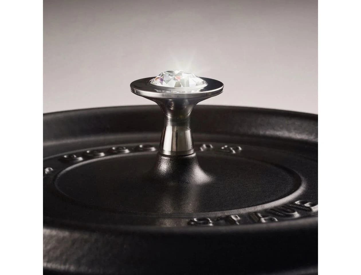 STAUB Deckelgriff Knauf mit Swarovski Kristall Edelstahl - Bild 5