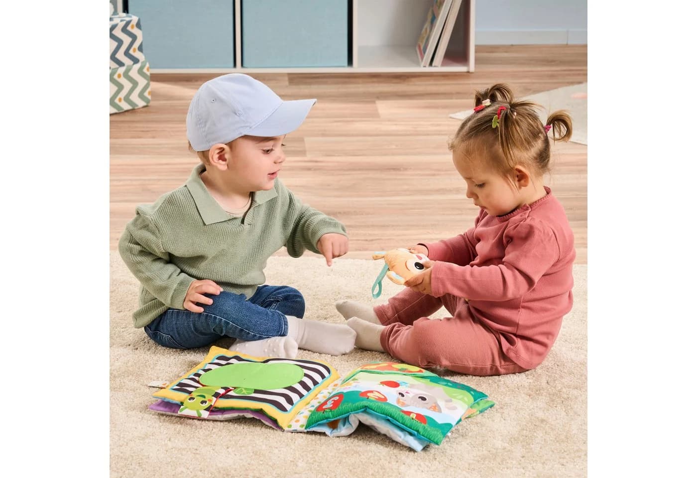 Vtech Stoffbuch Mein großes Plüschbuch mit Licht- und Soundeffekt Bunt - Bild 5