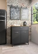 Stauraumschrank aus Spanplatte und Eiche in Schwarz und Eiche Helvezia Bild 1