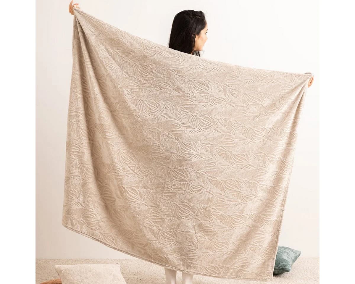 Atmosphera Créateur d'intérieur Kuscheldecke mit Blattmuster 180x230cm - Bild 4
