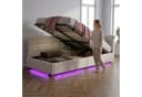 Modernes Polsterbett aus Holz, Metall und Samt Bild 1