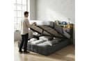 Modernes Polsterbett aus Holz, Metall und Leinen Bild 4