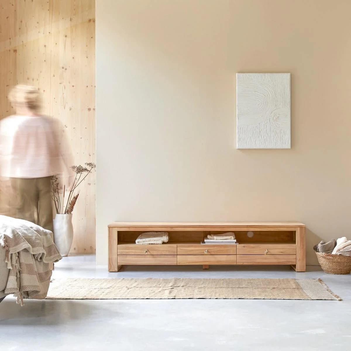 Tikamoon TV Schrank aus massivem Teakholz Minimalys 170 cm