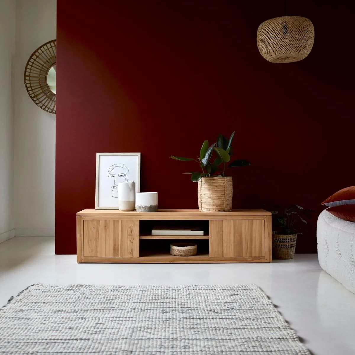 Tikamoon TV Schrank aus massivem Teak Basil 140 cm