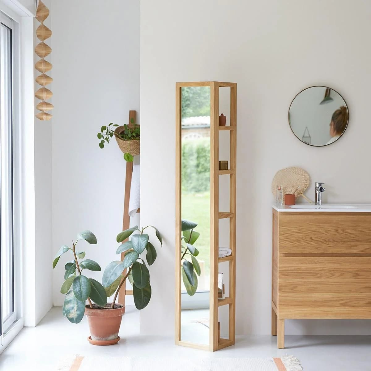 Tikamoon Hochschrank Teak Massiv Spiegelschrank Wandmontage