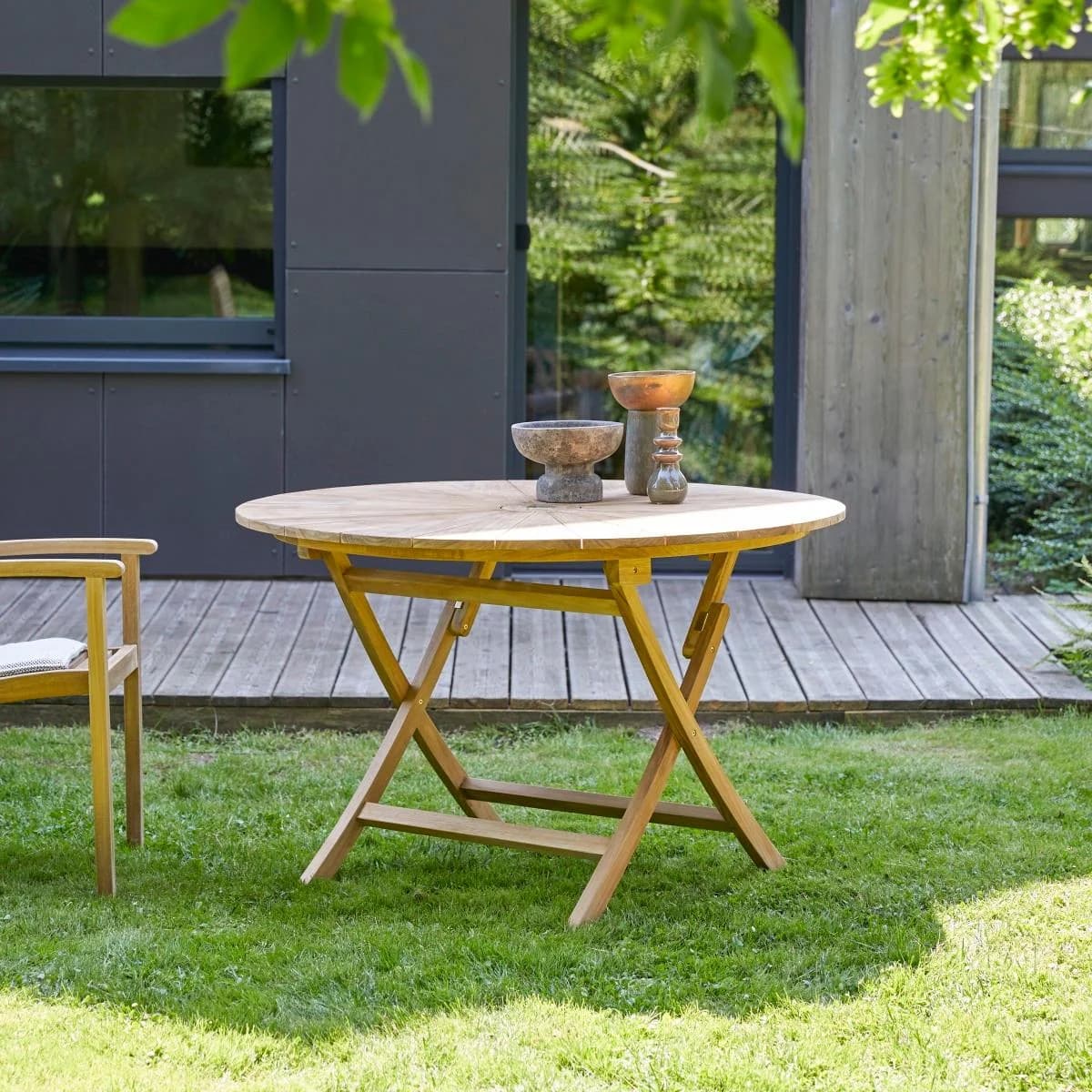Gartentisch aus Teakholz, rund, zusammenklappbar