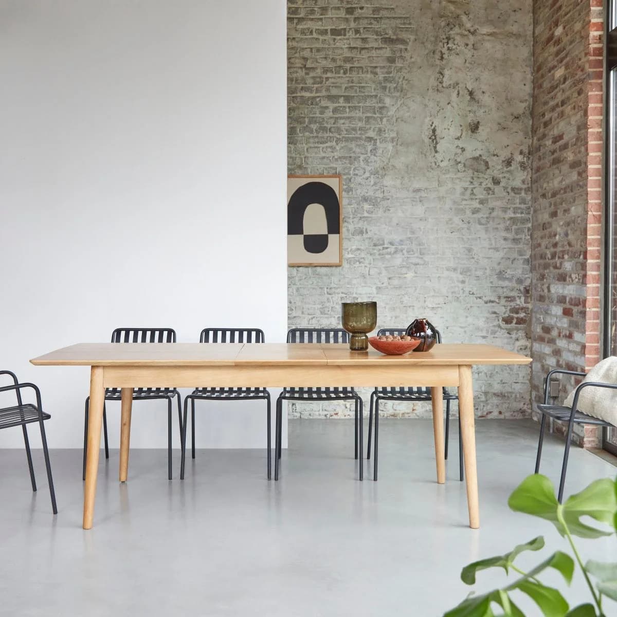 Tikamoon Ausziehbarer Tisch Cloé Massivholz Braun