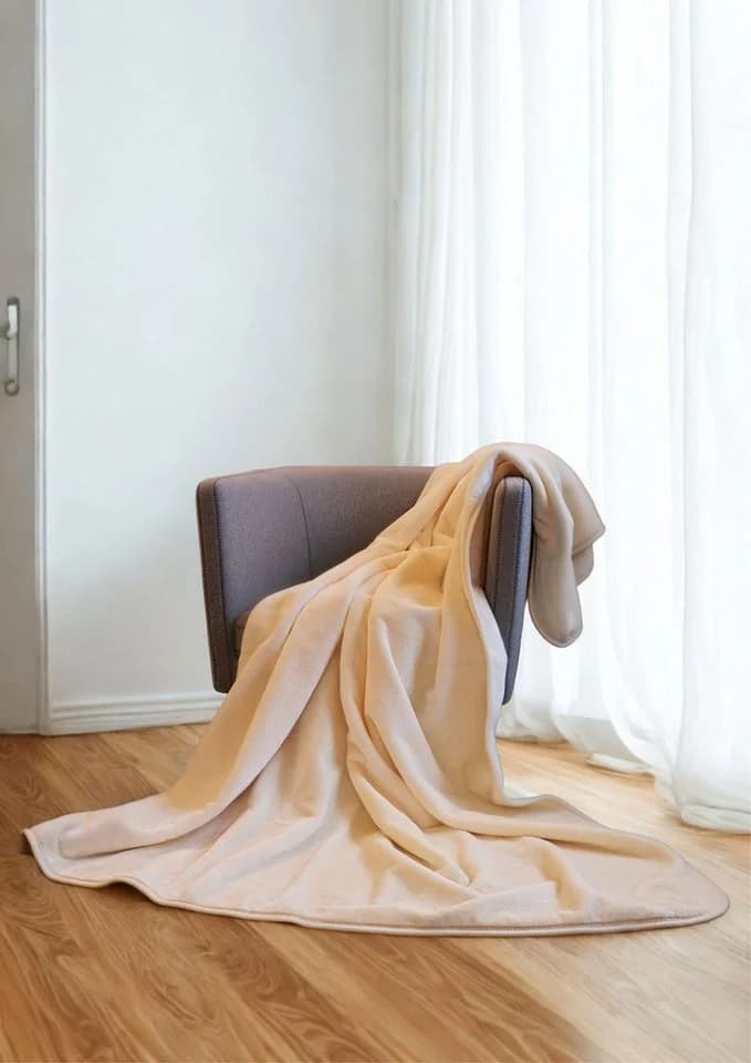 Biederlack Deluxe Wohndecke Beige Polyester