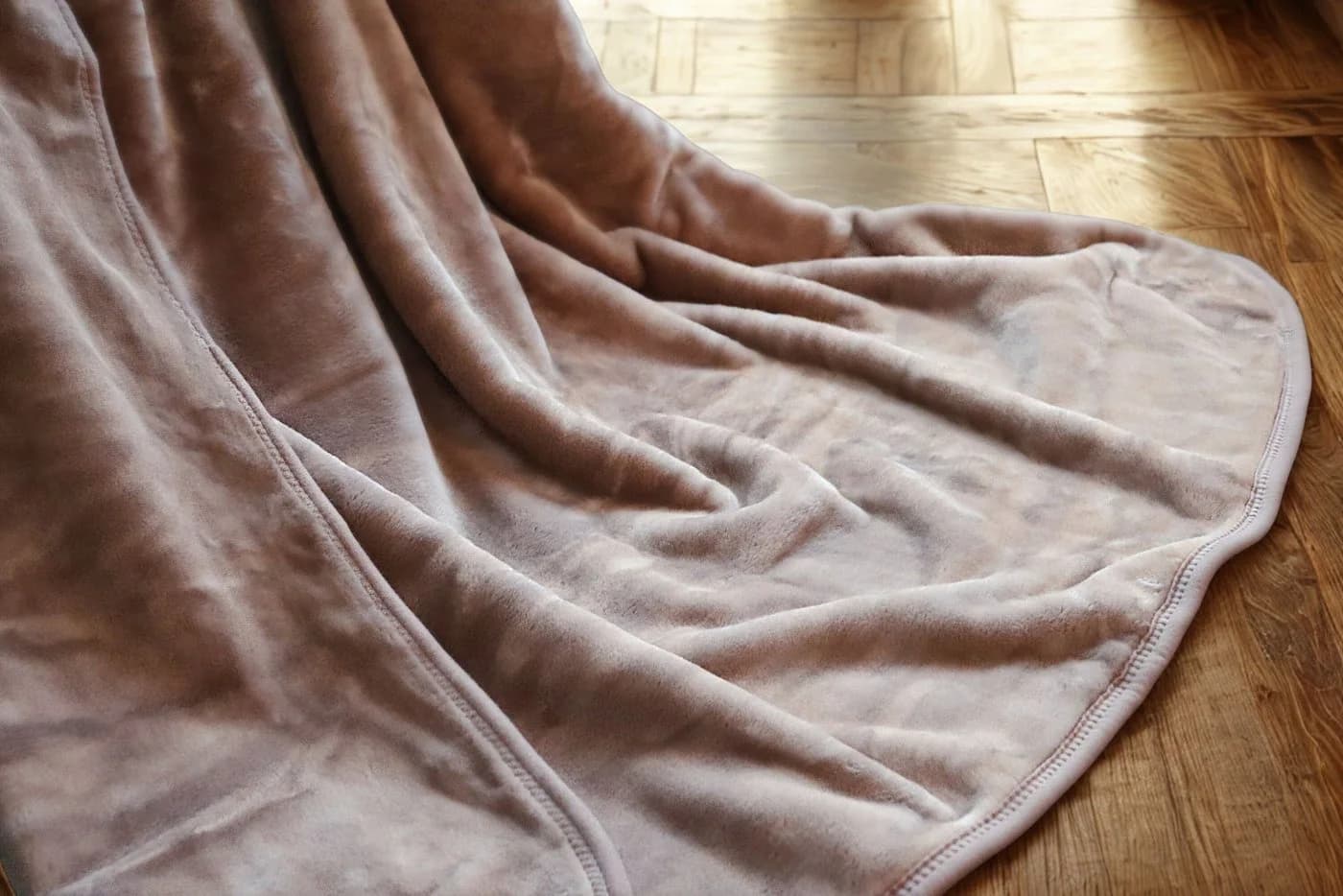 Biederlack Deluxe Wohndecke Zebramuster Polyester - Bild 3