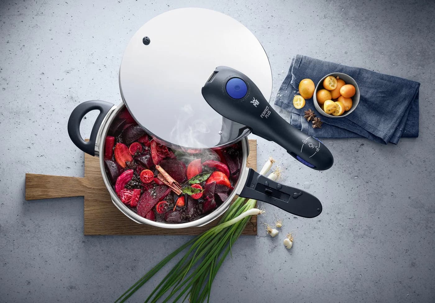 WMF Schnellkochtopf Perfect Plus 4,5L Edelstahl Schwarz/Blau