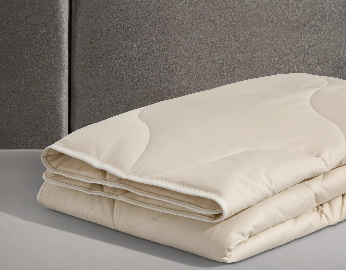 FAN Naturfaserbettdecke TENCEL™ Leinen Beige 155x220cm - Bild 3