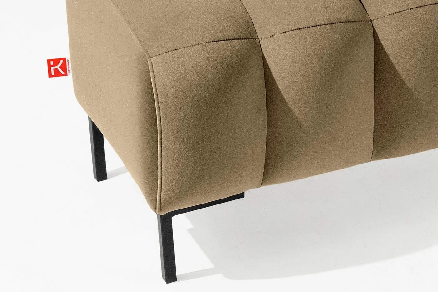 KONSIMO PECCO Sitzhocker Velours Beige/Schwarz Massivholz - Bild 4