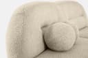 KONSIMO Sofa MALVE 3-Sitzer Couch in Bouclé hellbeige mit Dekokissen Bild 4