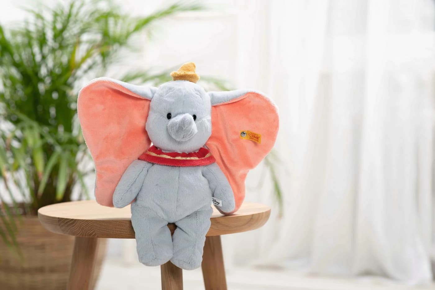 Steiff Disney Originals Dumbo Kuscheltier 30 cm Hellblau