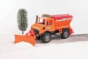 Bruder® Unimog Winterdienst mit Räumschild 47 cm Bild 1