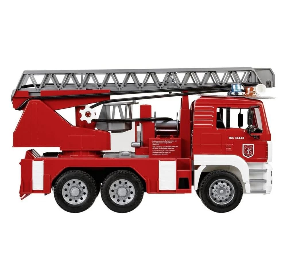 Bruder MAN-Feuerwehr mit Drehleiter, Licht und Sound 1:16