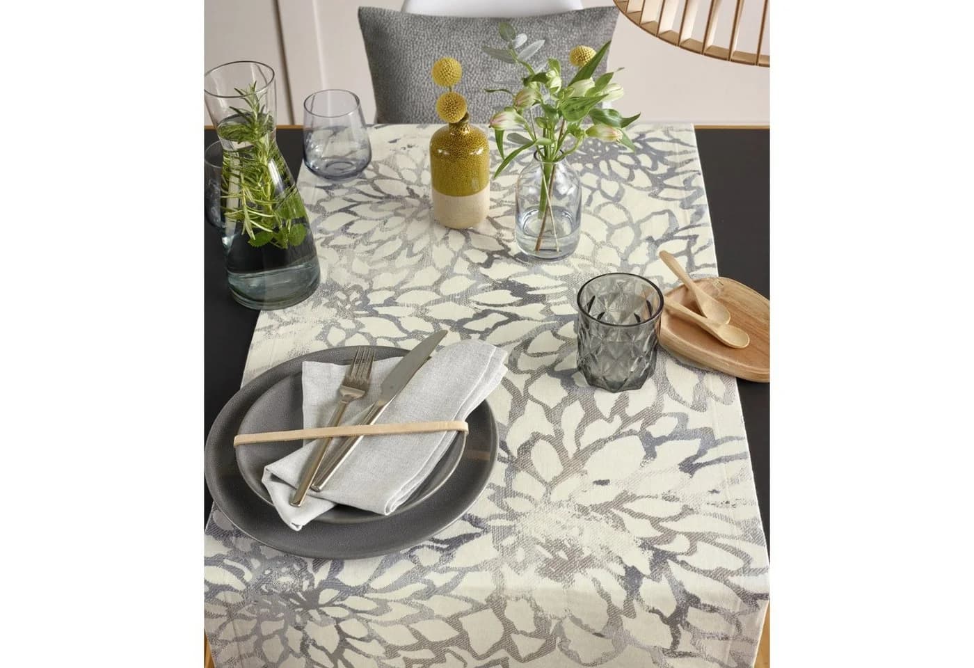 Sander Tischläufer Dolce Blumen Silber Jacquard