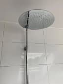 ADOB Kopfbrause Amsterdam Grau Chromfarben Regendusche Bild 1