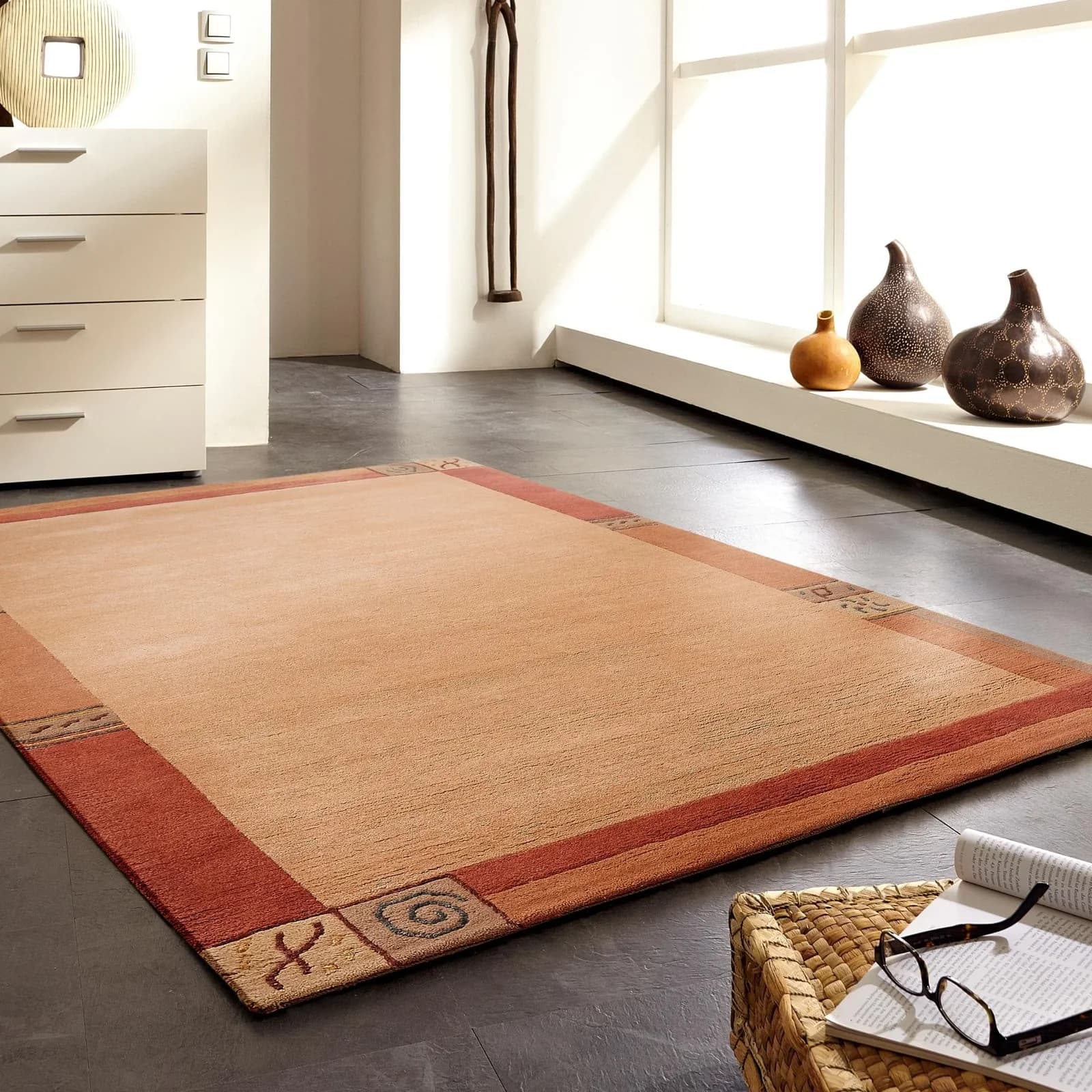 Designer-Teppich aus Wolle in Orange, Beige und Blau