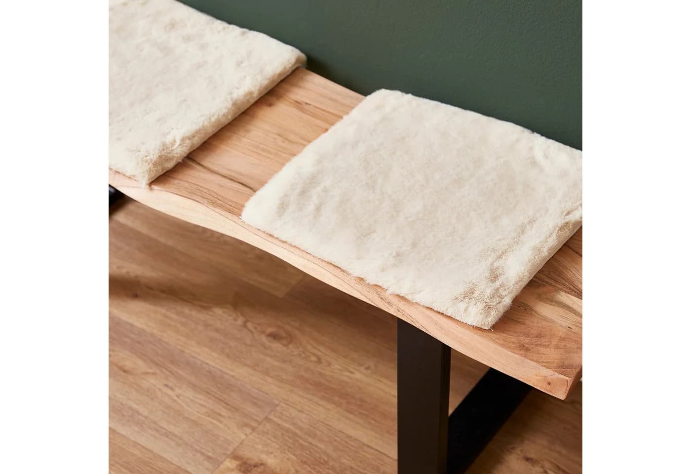 LUXOR living Stuhlkissen Novara Kunstfell Beige 40x40 cm