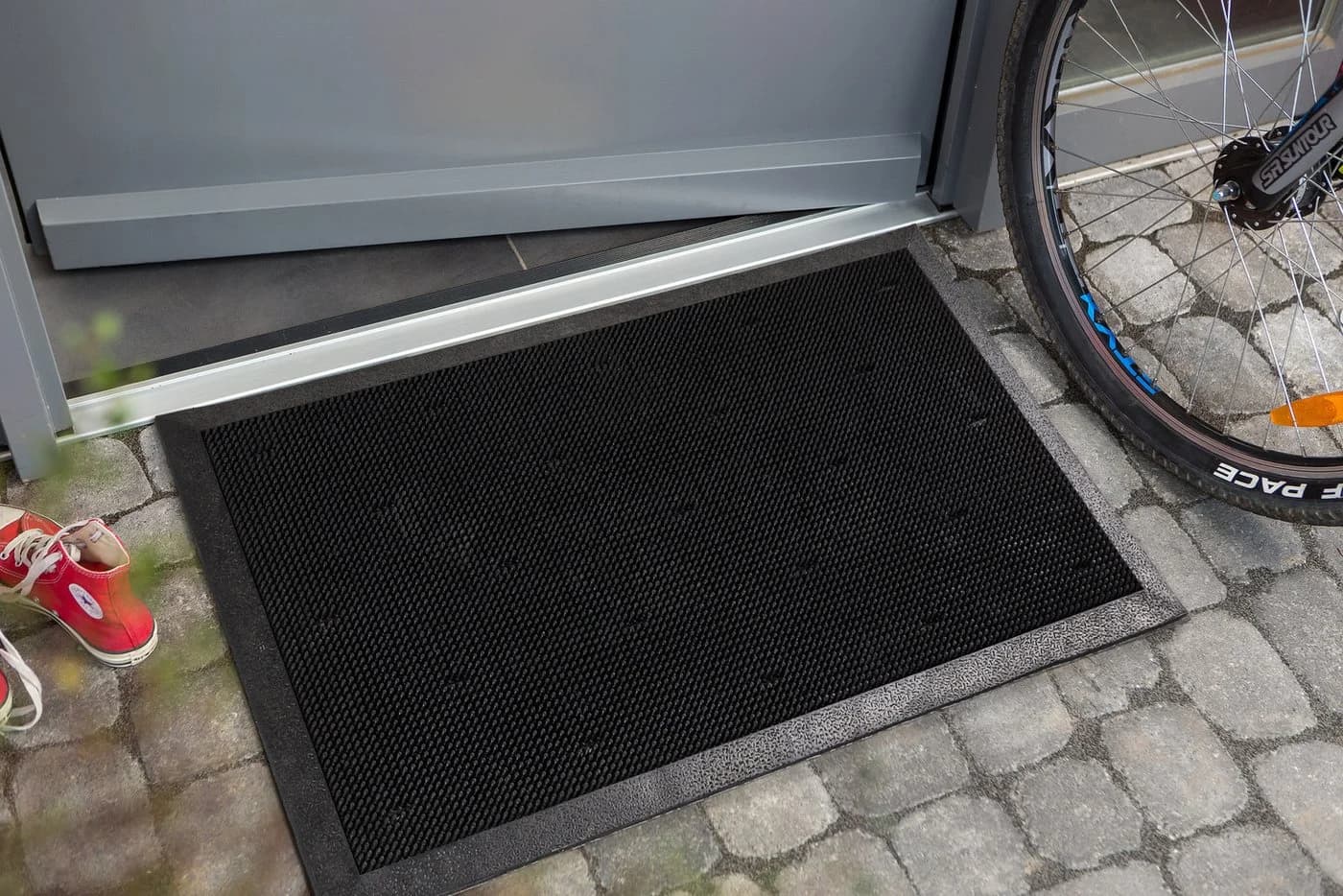Astra Border Pin Fußmatte Schwarz Gummi Schmutzfangematte - Bild 2