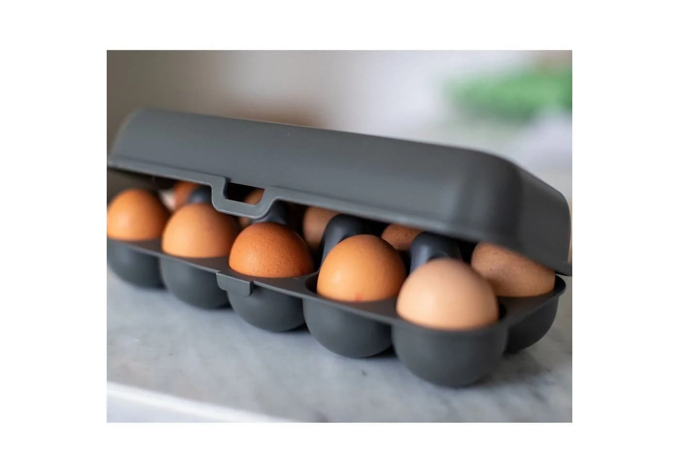 KOZIOL Eierkorb Eggs To Go Grau Kunststoff - Bild 3