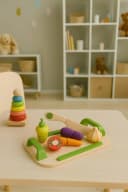 Eichhorn Holz-Spielset 12-tlg. Schneideobst Gemüse mit Brett & Messer Bunt Bild 1