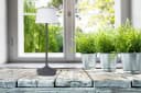 näve LED Tischleuchte EMMI Grau Solar/Akku Dimmbar CCT Bild 4