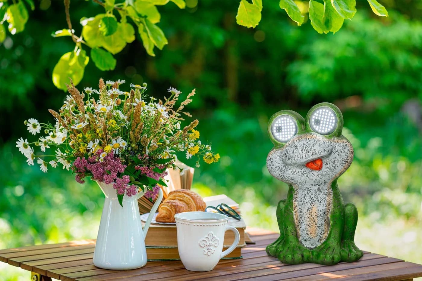 NÄVE LED Solarleuchte Frosch "Froggel" Grün mit animierten Augen
