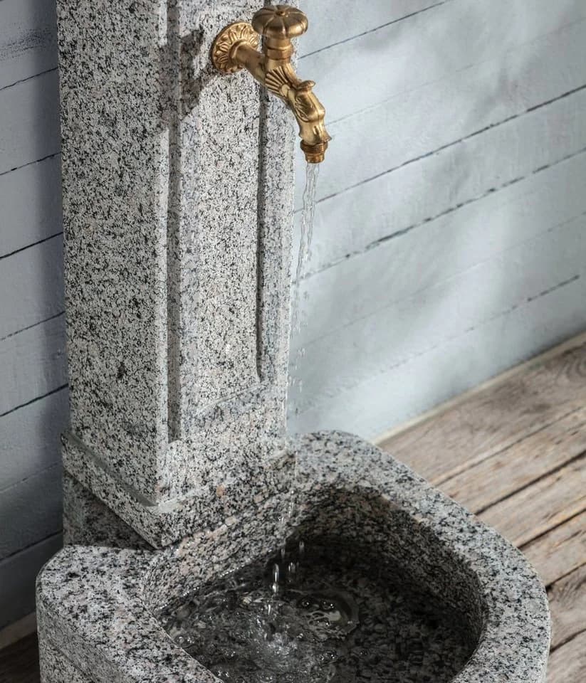 Dehner Gartenbrunnen Berlin Granit Grau mit Wasserhahn - Bild 5