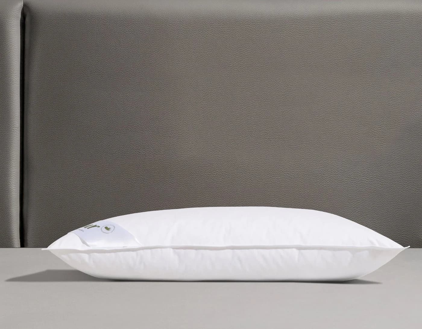 Federkissen FJÖDUR Finn Weiß Baumwolle Federn Daunen Allergiker Made in Germany