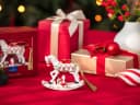 Villeroy & Boch Christmas Classics Ornament Schaukelpferd 2025 Bild 1