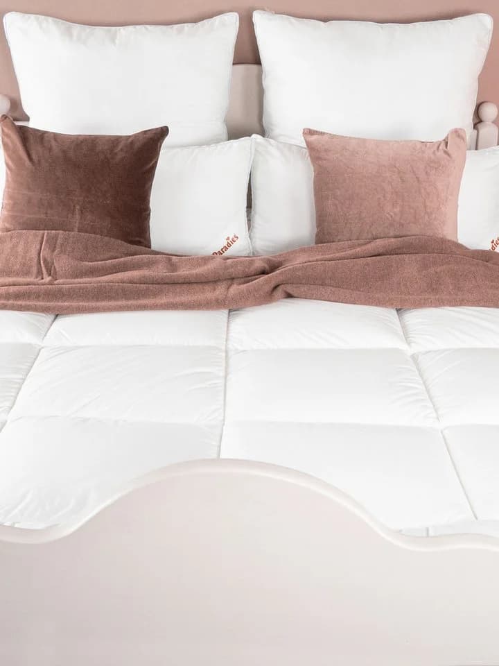 Paradies Runa Bio Kunstfaserbettdecke Winterdecke 100% Polyester Bio-Baumwolle - Bild 1