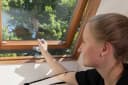 Schellenberg Fliegengitter für Dachfenster mit Reißverschluss Grau Bild 3