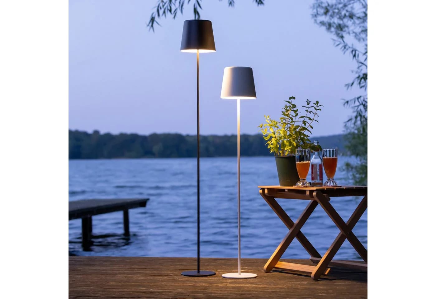 BRILLIANT Kaami LED Außen-Stehlampe Schwarz Dimmbar Akku