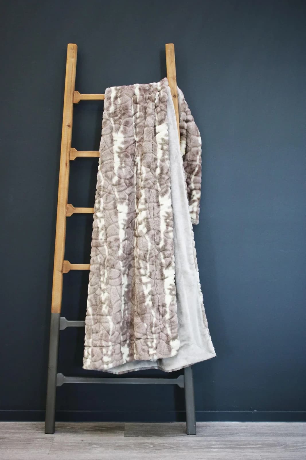Wohndecke FELL BUGATTI Braun 100% Polyester