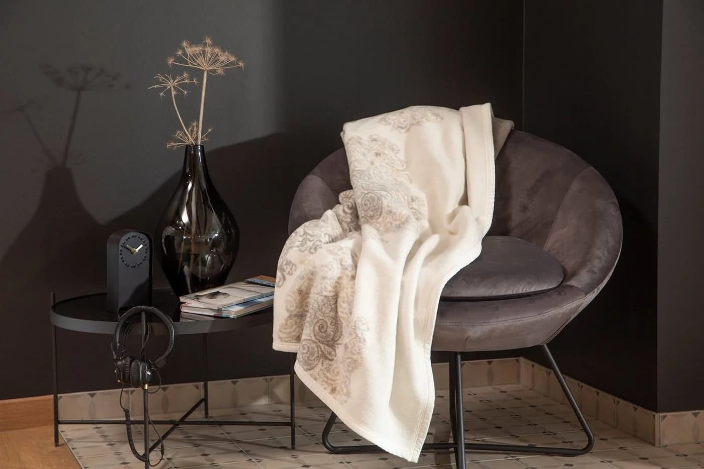 IBENA Wohndecke Bagheria Jacquard Vintage Grau Beige Kuscheldecke