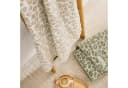 s.Oliver Wohndecke Beige Leomuster Jacquard Bild 4
