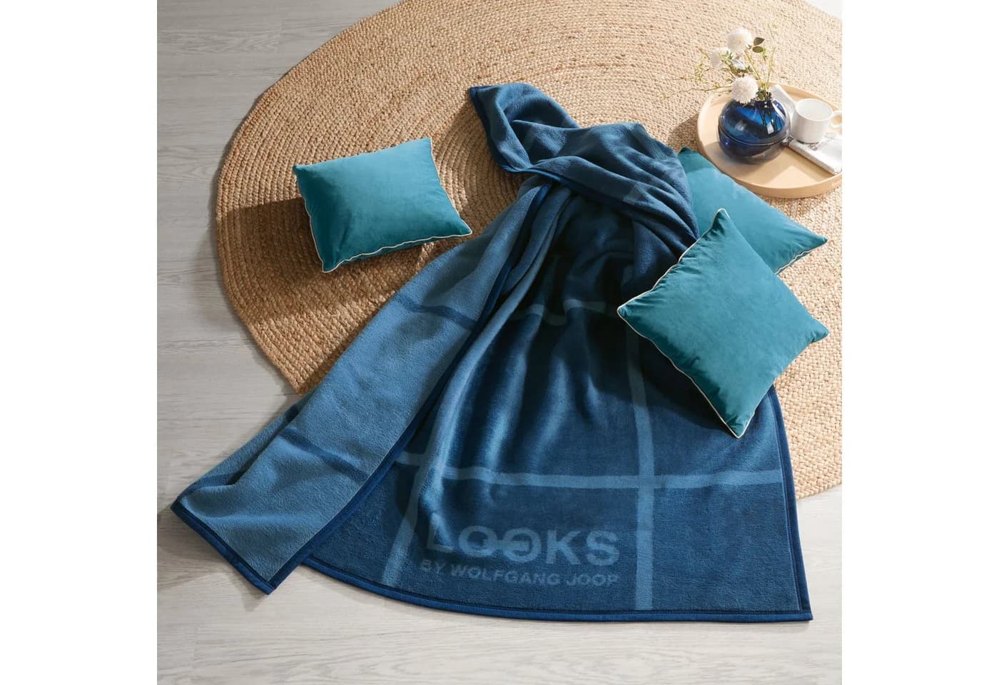 LOOKS by Wolfgang Joop Wohndecke Karo Jacquard Baumwolle Blau - Bild 3