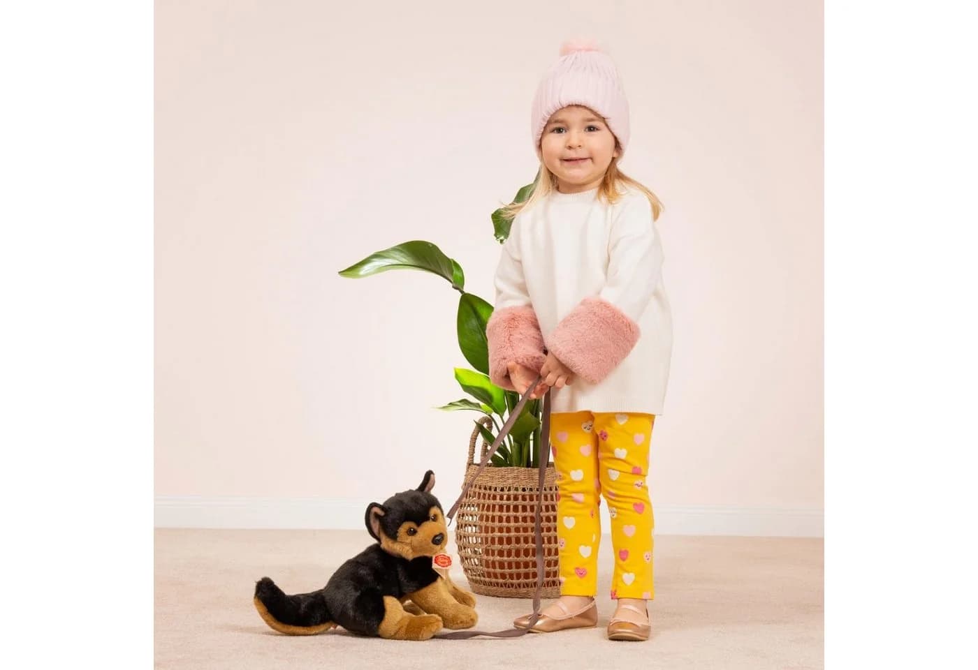 Teddy Hermann® Schäferhund Welpe Kuscheltier 30 cm Recyceltes Material