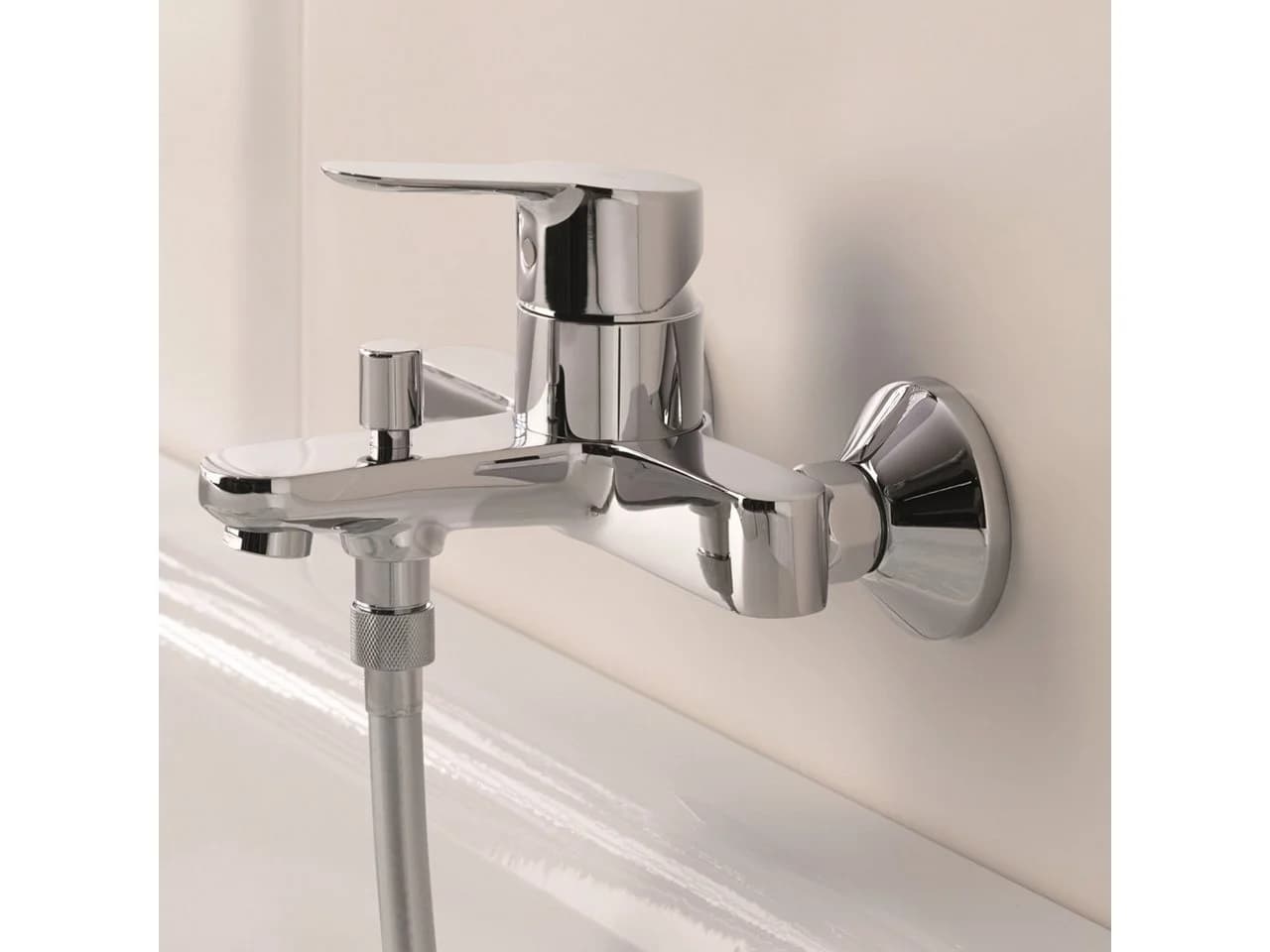 Grohe BauEdge Wannenarmatur Wandmontage Chrom Metallhebel