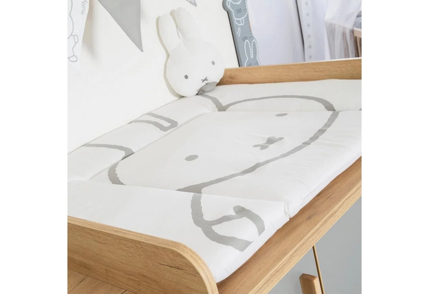 ROBA Wickelauflage grau Miffy Hase mit erhöhtem Rand - Bild 4
