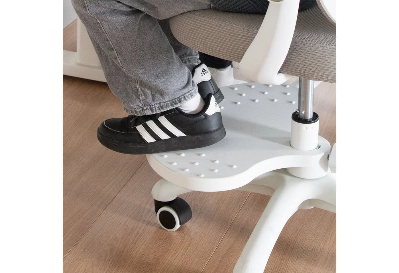 roba® Fußbrett Grau für Smart Grow Kinder-Bürostuhl - Bild 3