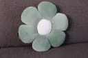 Magma Heimtex Blumen-Formkissen Minnie Cordsamt Bild 1